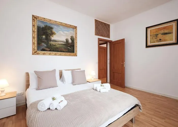 Penthouse 200 Meters From Metro Wi-fi And Ac Apartamento Roma